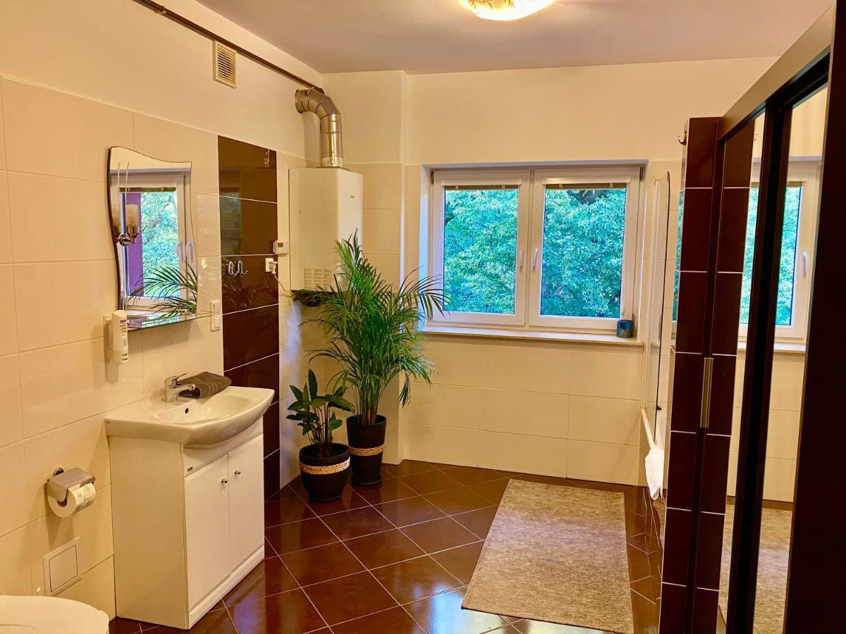 Las Slupski Premium Apartament Nr6 Wifi Netflix Smart Tv50 Two Bedrooms Two Extra Large Double Beds Up To 6 People Full Pleasure Quality Stay (Adults Only) Exterior photo